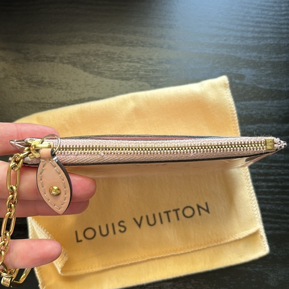 Louis Vuitton Vernis Pochette Rose Ballerine - Picture 6 of 10